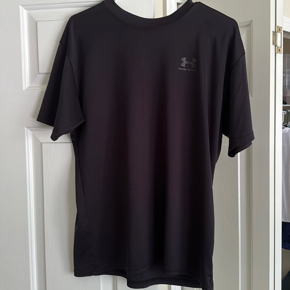 Men’s Under Armour Shirt